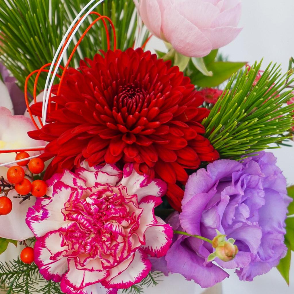 【お正月アレンジ】レッド×パープル■信楽焼の器/送料込み※着日指定なしのご注文で29日のお届け