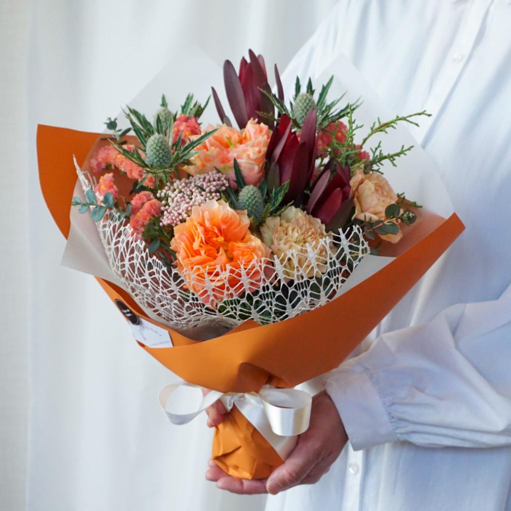 【母の日限定】カーネーションの花束 オレンジ/クール便＋¥330※お届け希望日の3週間前より受付開始