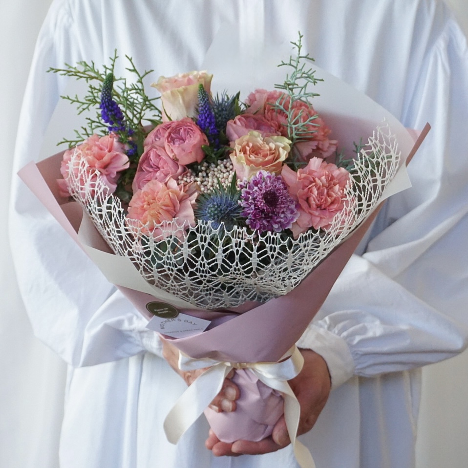 【母の日限定】カーネーションの花束 ピンク/クール便＋¥330※お届け希望日の3週間前より受付開始
