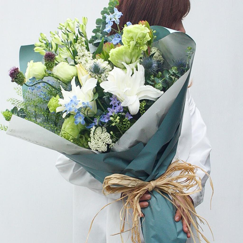 【季節の花束】ホワイト×ブルー■Mサイズ/送料込み
