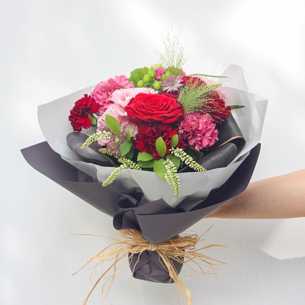 【季節の花束】レッド■Sサイズ/送料込み