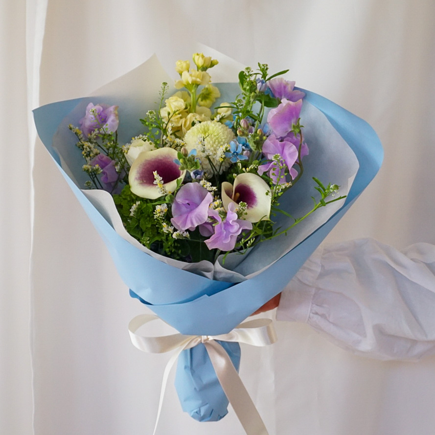【季節の花束】ホワイト×ブルー■Sサイズ/送料込み