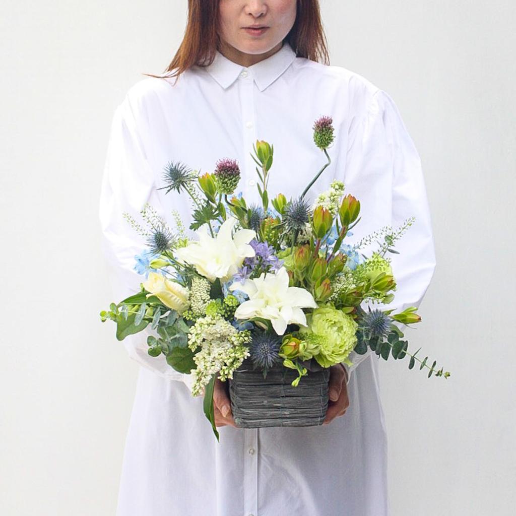 【季節のアレンジ】ホワイト×ブルー■Mサイズ/送料込み