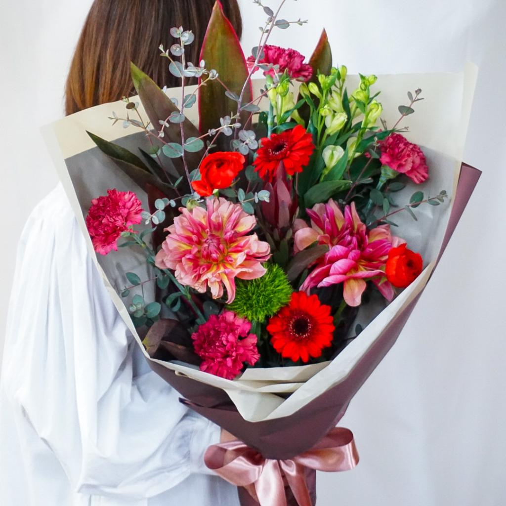 【季節の花束】レッド■Mサイズ/送料込み