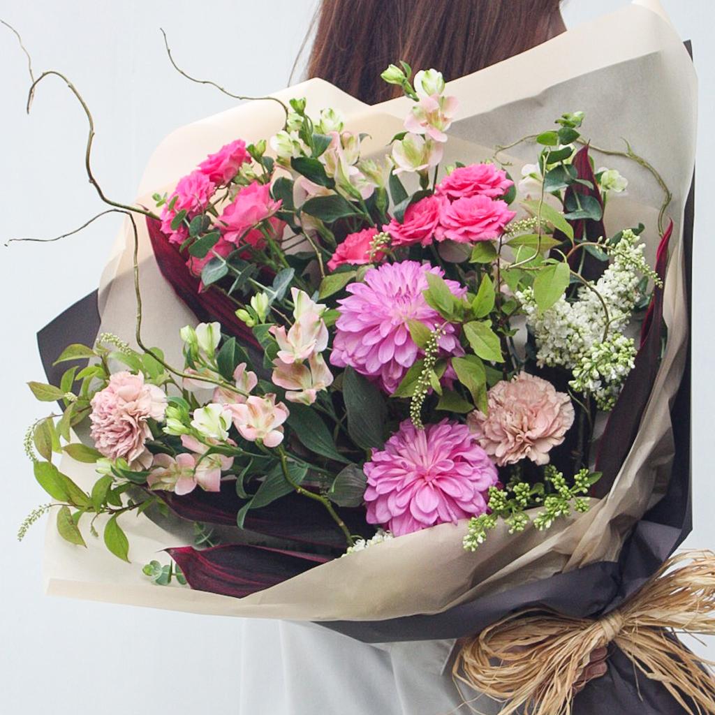 【季節の花束】ピンク■Mサイズ/送料込み