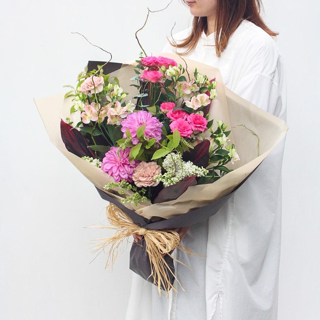 【季節の花束】ピンク■Mサイズ/送料込み
